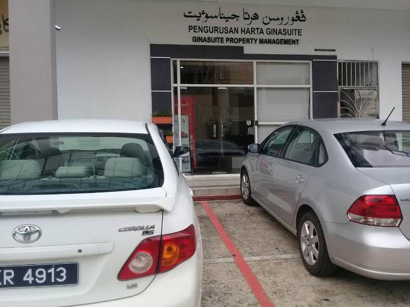 Ginasuite Kompleks27 Hotel بندر سير بيجوانا المظهر الخارجي الصورة