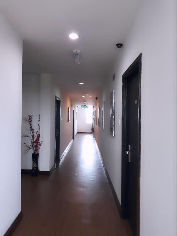 Ginasuite Kompleks27 Hotel بندر سير بيجوانا المظهر الخارجي الصورة